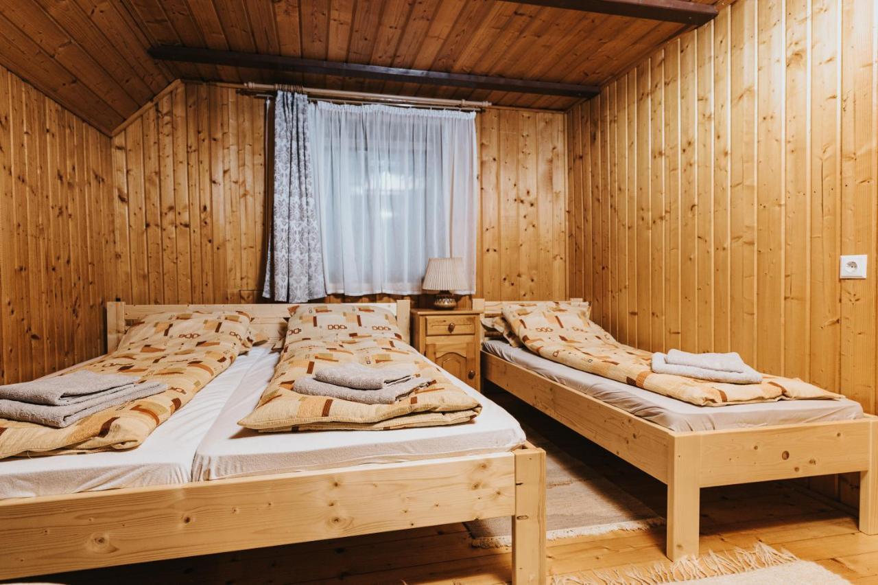 Sugopatak Kulcsoshaz Villa Izvoare  Buitenkant foto