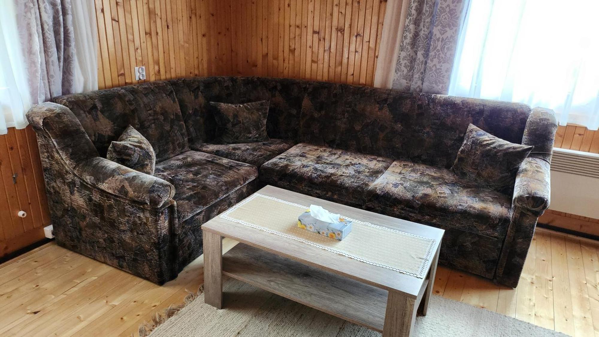 Sugopatak Kulcsoshaz Villa Izvoare  Buitenkant foto